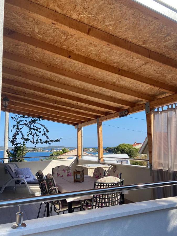 Holiday Home Rustika Mali Drvenik Exterior photo